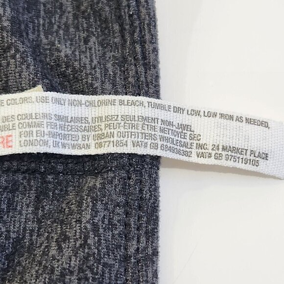 Free People Movement Infinity Cut Out Crop Legging Womens S Gray Soft Stretch - Picture 6 of 12